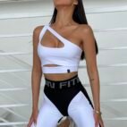 Racy baltas topas 1