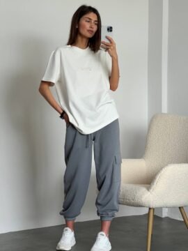 Marškinėliai su siuvinėjimu oversized