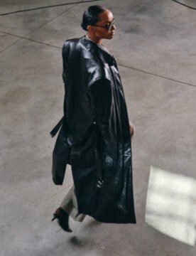 Raincoat Paris in black