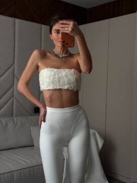 Rose applique top